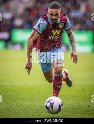 Burnley, Regno Unito. 3 marzo 2024. Burnley, Inghilterra, 3 marzo 2024 Vitinho di Burnley in azione durante la partita di Premier League tra Burnley e Bournemouth al Turf Moor di Burnley, Inghilterra. (Richard Callis/SPP) credito: SPP Sport Press Photo. /Alamy Live News Foto Stock