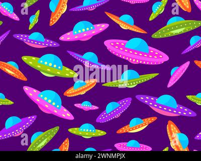 Motivo senza cuciture con piattini spaziali UFO multicolori. Sfondo con astronavi aliene e dischi volanti spaziali. Astronavi aliene. Progettazione per la stampa, Illustrazione Vettoriale