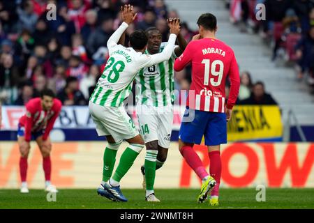 Madrid, Spagna. 3 marzo 2024. William Carvalho del Real Betis festeggia dopo aver segnato la 2-1 durante la Liga EA Sports, data 27 tra l'Atletico de Madrid e il Real Betis giocata allo stadio Civitas Metropolitano il 3 marzo 2024 a Madrid, Spagna. (Foto di Cesar Cebolla/PRESSINPHOTO) credito: PRESSINPHOTO SPORTS AGENCY/Alamy Live News Foto Stock