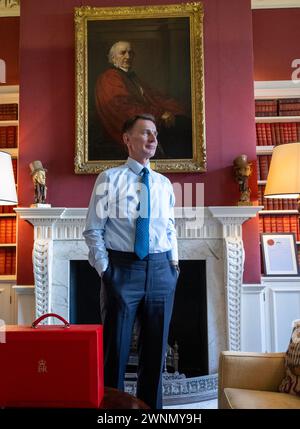 PIC mostra Jeremy Hunt Cancelliere dello Scacchiere al numero 11 di Downing Street Foto Stock