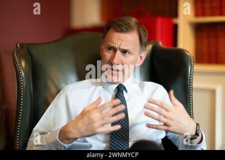 PIC mostra Jeremy Hunt Cancelliere dello Scacchiere al numero 11 di Downing Street Foto Stock