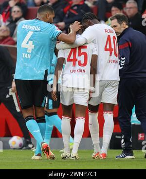 Jonathan Tah Bayer, Justin Diehl Köln, Faride Alidou Köln, Köln, Deutschland, 03.03.2024, 1. Bundesliga 24. Spieltag, 1. FC Köln - Bayer 04 Leverkusen. LE NORMATIVE DFL VIETANO QUALSIASI USO DI FOTOGRAFIE COME SEQUENZE DI IMMAGINI E/O QUASI-VIDEO BUNDESLIGA 1. FC Köln vs Bayer Leverkusen *** Jonathan Tah Bayer , Justin Diehl Köln , Faride Alidou Köln , Köln, Germania, 03 03 2024, 1 Bundesliga 24 Matchday, 1 FC Köln Bayer 04 Leverkusen DFL PROIBISCE QUALSIASI USO DI FOTOGRAFIE COME SEQUENZE DI IMMAGINI E/O QUASI VIDEO Bundesliga 1 FC Köln vs Bayer Leverkusen Foto Stock