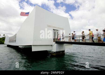 Pearl Harbor, HI, 18 luglio 2007: Il sito del Pearl Harbor Memorial segna il punto in cui il Giappone attaccò la flotta statunitense del Pacifico il 7 dicembre 1941 e dre Foto Stock