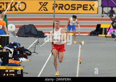 Glasgow, Regno Unito. 3 marzo 2024. Emirates Arena, Glasgow, Scozia - domenica 3 marzo: Piotr LISEK (Polonia - POL) partecipa alla Pole Vault Final durante i Campionati mondiali di atletica leggera indoor di Glasgow 2024 all'Emirates Arena domenica 3 marzo 2024 (Claire Jeffrey/SPP) credito: SPP Sport Press Photo. /Alamy Live News Foto Stock