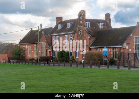 Shinfield Infant and Nursery School on School Green, Shinfield Village, Berkshire, Inghilterra, Regno Unito Foto Stock
