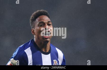Porto, 03/03/2024 - il Futebol Clube do Porto ha ospitato lo Sport Lisboa e il Benfica al Estádio do Dragão questa sera in una partita che conta per il 24° turno della i League 2023/24. Festa di Wendell (iden del Val/Global Imagens) Foto Stock