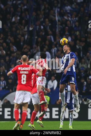 Porto, 03/03/2024 - il Futebol Clube do Porto ha ospitato lo Sport Lisboa e il Benfica al Estádio do Dragão questa sera in una partita che conta per il 24° turno della i League 2023/24. Nico (Ivan del Val/Global Imagens) Foto Stock