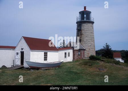 Faro sulla pittoresca isola di Mohegan, nel Maine centrale. Foto Stock