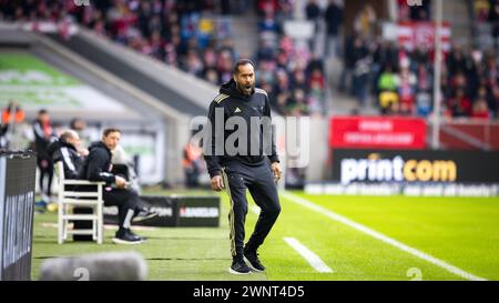 Duesseldorf, Germania. 25 febbraio 2024. Allenatore Daniel Thioune (F95) fortuna Düsseldorf - Hansa Rostock 25.02.2024 Copyright (nur für journalistische Foto Stock