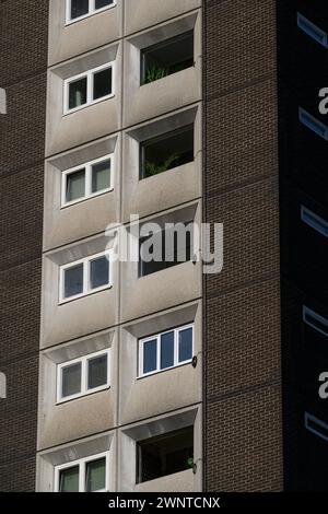 Petticoat Tower del 1970 sulla Middlesex Street Housing Estate, City of London, Regno Unito. 29 settembre 2023 Foto Stock