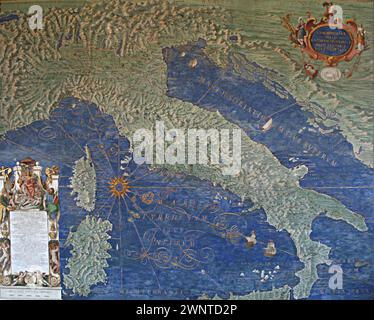 Mappe del mondo antico HQ – Mappa dell'Italia 1583. 327x418 Foto Stock