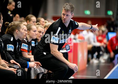 Duesseldorf, Germania. 3 marzo 2024. Pallamano, donne, qualificazione al Campionato europeo, 1° round, gruppo 2, giorno 4, Germania - Slovacchia: allenatore tedesco Markus Gaugisch. Crediti: Marco Wolf/dpa/Alamy Live News Foto Stock