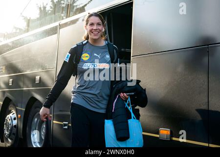 Duesseldorf, Germania. 3 marzo 2024. Pallamano, donne, qualificazione al Campionato europeo, 1° round, gruppo 2, giorno 4, Germania - Slovacchia. La giocatrice nazionale Emily Bölk. Crediti: Marco Wolf/dpa/Alamy Live News Foto Stock