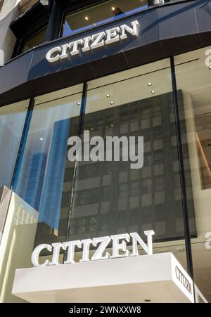 OK, il Citizen Watch Flagship Store si trova al 605 5th Ave., New York City, Stati Uniti, 2024 Foto Stock