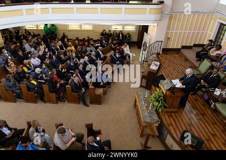 Selma, Alabama. 3 marzo 2024. Il procuratore generale degli Stati Uniti Merrick Garland tiene un discorso alla Tabernacle Baptist Church per commemorare il 59° anniversario della Bloody Sunday il 3 marzo 2024 a Selma, Alabama. Credito: Christian Monterrosa/Pool via CNP/dpa/Alamy Live News Foto Stock