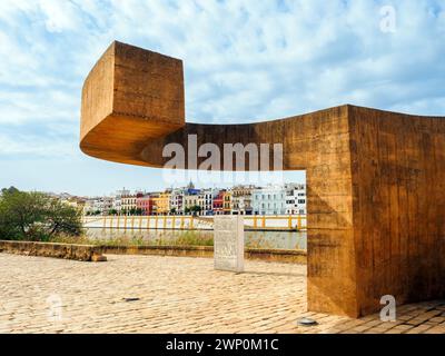 Dettaglio del Monumento a la tolerancia di Eduardo Chillida - Siviglia, Spagna Foto Stock