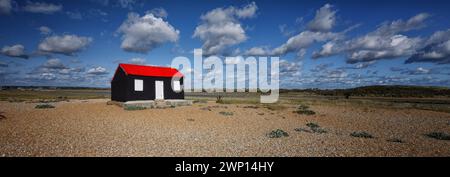 Red Roofed Hut Rye Nature Reserve East Sussex Inghilterra Regno Unito Foto Stock