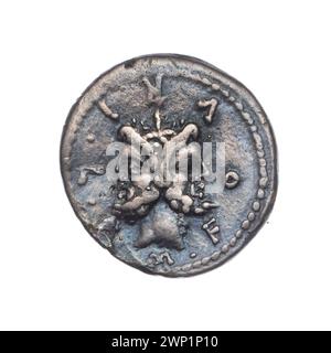 Denario; Furio Philus, M. (FL. 119 A.C.); 119 B.C.E. (-119-00-00--119-00-00); Giano (Mitol.), Roma (Mitol.), Roma che incorona il trofeo (iconogr.), Band, Crynyx, Dar (provenienza), la testa di Giano (iconogr.), casco Corinto, caschi, scudi, trofei, corone Foto Stock