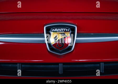 Logo Abarth auto sportiva ad alte prestazioni, Abarth S.p.A. azienda italiana produttrice di auto sportive basate su Fiat, Francoforte, Germania - 4 marzo 20 Foto Stock