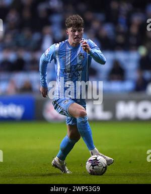 Victor Torp di Coventry City durante il match per il titolo Sky Bet alla Coventry Building Society Arena di Coventry. Data foto: Martedì 5 marzo 2024. Foto Stock