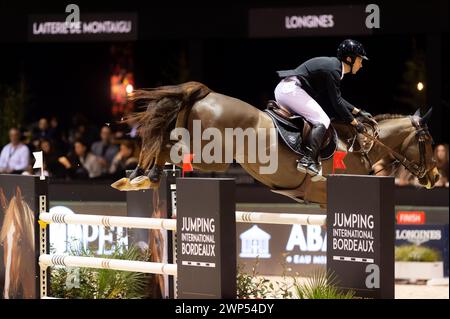 Bordeaux, Francia - 2 febbraio 2024. Immagini dal Jumping International Bordeaux. Mette Holm/ATLAS MEDIA CANADA. Foto Stock