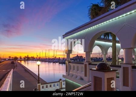 Il Corpus Christi, Texas, Stati Uniti d'America sul Seawall all'alba. Foto Stock