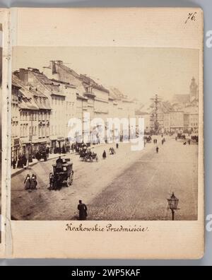 Varsavia. "Krakowskie Przedmie" (vista della facciata occidentale dei sobborghi di Cracovia dal balcone della casa di Malcza verso Piazza Zamkowy); Beyer, Karol (1818-1877); 1862-1863 (1859-00-00-1863-00-00-00); Krakowskie Przedmieście (Varsavia - strada), Méyet, Leopold (1850-1912) - collezione, regalo (provenienza), colonna di Znigasa (Varsavia) Foto Stock