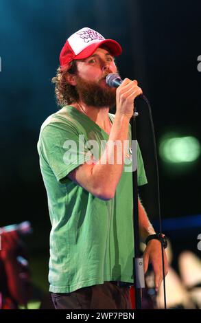 Torino Italia 04/06/2005: Jovanotti, cantante italiana, durante la trasmissione televisiva “Festivalbar 2005” Foto Stock