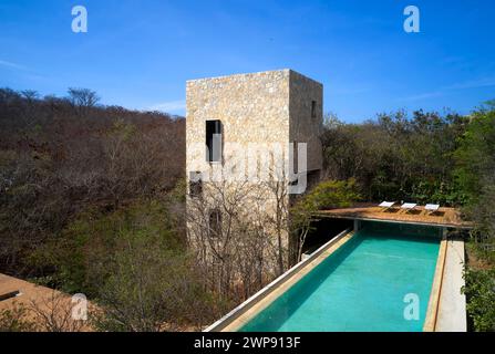 Vista aerea. Casa Cometa, Mazunte, Messico. Architetto: Mauricio Rocha con Gabriela Carrillo, 2022. Foto Stock