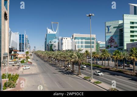 La bellissima e iconica Torre del Regno di Riyad Foto Stock