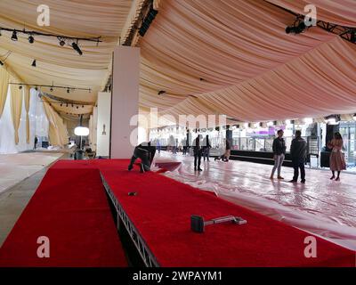 Los Angeles, Stati Uniti. 6 marzo 2024. Il tappeto rosso per il 96° Academy Awards sarà collocato su Hollywood Boulevard. Gli Oscar saranno presentati a Hollywood il 10 marzo 2024. Credito: Barbara Margarete Munker/dpa/Alamy Live News Foto Stock