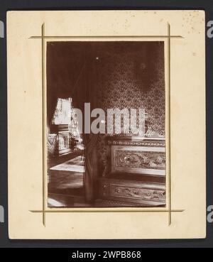 La villa di Henryk Siemiradzki in via Gaet a Roma - la vista della sala (Antichambre); 1903 (1903-00-00-1903-00-00);Roma (Italia), Siemiradzki, Henryk (1843-1902), Siemiradzki, Henryk (1843-1902)-materiali biografici, architettura, architettura italiana, mobili, appartamenti, ville, interni Foto Stock