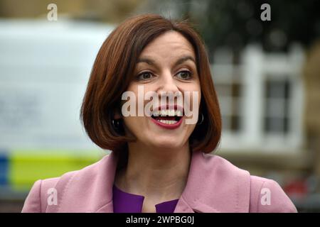 Londra, Regno Unito. 6 marzo 2024. I politici commentano il bilancio. Bridget Maeve Phillipson è una politica del Partito Laburista britannico, membro del Parlamento per Houghton e Sunderland South dal 2010. È stata nominata Segretario di Stato ombra per l'istruzione nel governo ombra di Keir Starmer nel 2021. Crediti: JOHNNY ARMSTEAD/Alamy Live News Foto Stock