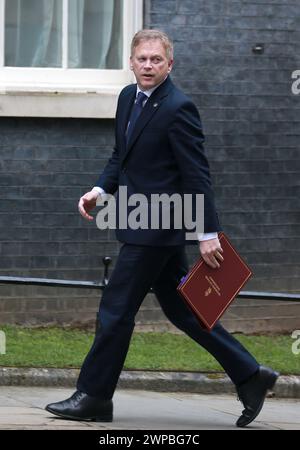 Londra, Regno Unito. 6 marzo 2024. Il Segretario di Stato per la difesa Grant Shapps arriva per una riunione del Gabinetto al 10 di Downing Street a Londra. Credito: SOPA Images Limited/Alamy Live News Foto Stock