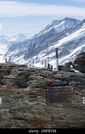 Cima dell'Europa, osservatorio della Sfinge in cima a Junfrau in Svizzera, la vetta delle Alpi Foto Stock