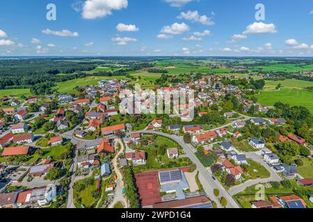 Vista del Markt Wald nella regione del Danubio-Iller nel Parco naturale delle foreste occidentali nella Svevia Bavarese Foto Stock