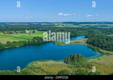 Vista del quartiere dei laghi Eggstätt-Hemhofer nell'alta Baviera Foto Stock