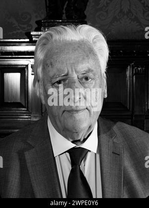 Pranzo letterario Michael Mansfield The Oldie 05-03-24 Foto Stock