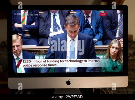 Jeremy Hunt Tory Cancelliere conservatore dello Scacchiere consegna il bilancio di primavera 2024 il 6 marzo alla camera dei comuni di Londra Inghilterra Regno Unito Foto Stock