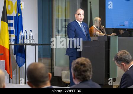 Bruxelles, Belgio. 7 marzo 2024. Il Principe Alberto di Monaco tiene un discorso all'evento Blue Leaders, organizzato dal Dipartimento dell'ambiente marino del servizio pubblico federale per la salute pubblica, la sicurezza della catena alimentare e l'ambiente, giovedì 07 marzo 2024, a Bruxelles. I leader blu sono un gruppo ambizioso di paesi che chiedono un'azione urgente per salvare l'oceano globale di fronte alla crisi climatica, alla pesca eccessiva, all'inquinamento e ad altre minacce. BELGA FOTO NICOLAS MAETERLINCK credito: Belga News Agency/Alamy Live News Foto Stock