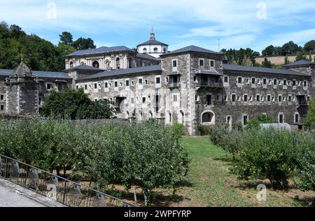 Monasterio de San Julian de Samos (vi-XVIII secolo). Samos, Lugo, Galizia, Spagna. Foto Stock