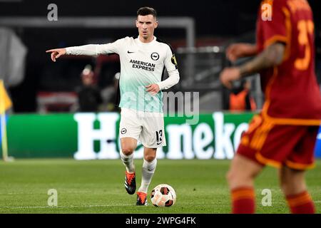 Roma, Italia. 7 marzo 2024. Pascal Gross of Brighton FC in azione durante la partita di calcio Europa League tra AS Roma e AS Roma contro Brighton & Hove Albion FC, Europa League, calcio allo stadio Olimpico di Roma (Italia), 7 marzo 2024. Crediti: Insidefoto di andrea staccioli/Alamy Live News Foto Stock