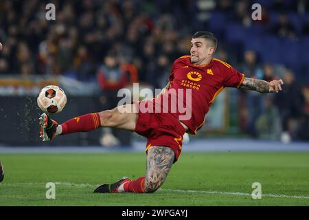 Roma, Italie. 7 marzo 2024. Gianluca Mancini della Roma segna 3-0 gol durante la UEFA Europa League, turno 16, partita di calcio 1° tappa tra AS Roma e Brighton & Hove Albion FC il 7 marzo 2024 allo Stadio Olimpico di Roma - Photo Federico Proietti/DPPI Credit: DPPI Media/Alamy Live News Foto Stock