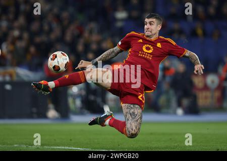 Roma, Italie. 7 marzo 2024. Gianluca Mancini della Roma segna 3-0 gol durante la UEFA Europa League, turno 16, partita di calcio 1° tappa tra AS Roma e Brighton & Hove Albion FC il 7 marzo 2024 allo Stadio Olimpico di Roma - Photo Federico Proietti/DPPI Credit: DPPI Media/Alamy Live News Foto Stock