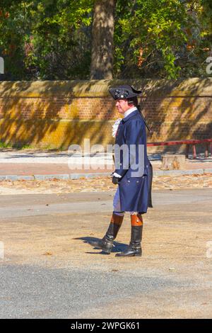 Rievocazione del dramma del dibattito rivoluzionario di Colonial Williamsburg storico quartiere. Foto Stock