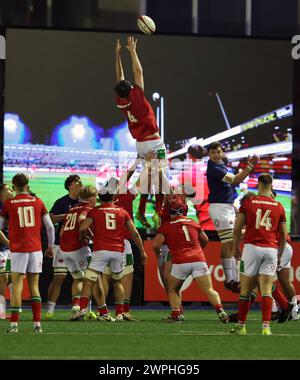 Cardiff, Regno Unito. 7 marzo 2024. Una vista generale di una linea. Partita del campionato U20 sei Nazioni 2024, Galles U20 contro Francia U20 al Cardiff Arms Park di Cardiff giovedì 7 marzo 2024. foto di Andrew Orchard/Andrew Orchard Sports Photography/ Alamy Live News Credit: Andrew Orchard Sports Photography/Alamy Live News Foto Stock