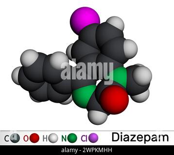 Molecola del farmaco diazepam. Si tratta di benzodiazepina a lunga durata d'azione, usata per trattare i disturbi di panico. Modello molecolare. Rendering 3D. Illustrazione Foto Stock