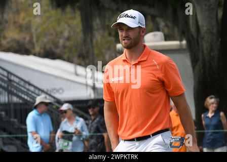 Orlando, Stati Uniti. 7 marzo 2024. Wyndham Clark degli Stati Uniti cammina sulla nona buca durante il primo round dell'Arnold Palmer Invitational presentato da Mastercard all'Arnold Palmer Bay Hill Golf Course di Orlando, Florida. Credito: SOPA Images Limited/Alamy Live News Foto Stock