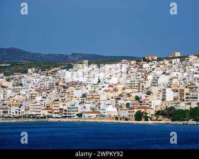 Paesaggio urbano di Sitia, regione di Lasithi, Creta, Isole greche, Grecia, Europa Foto Stock