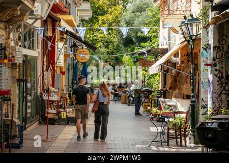 Scena di strada pedonale, Atene, Attica, Grecia, Europa Foto Stock